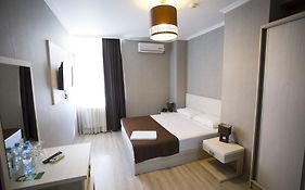 Hotel & Cafe Batus